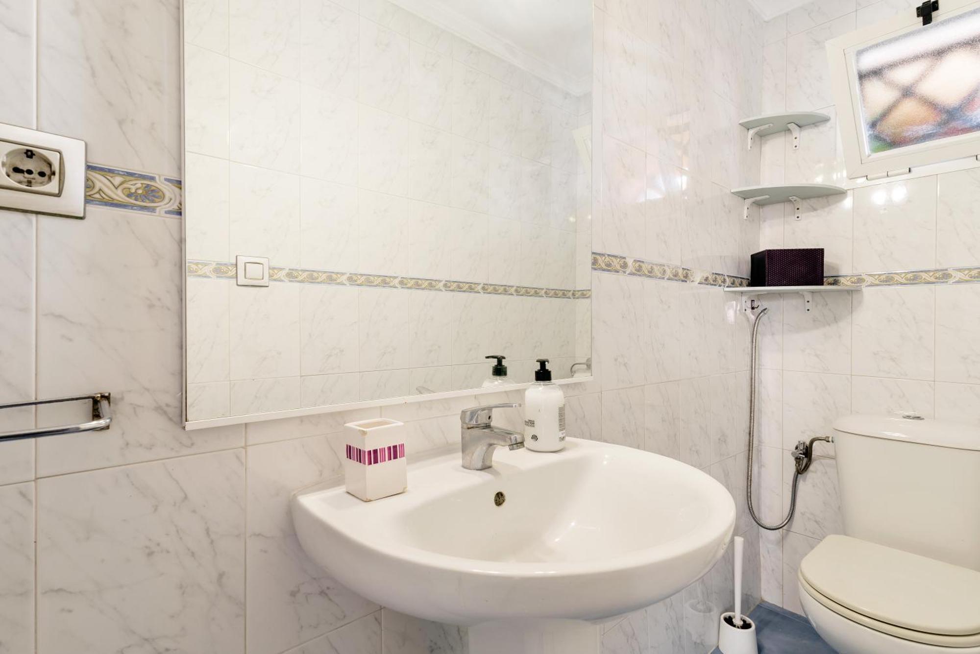Chalet En Algeciras Con Piscina, Paddle A 4 Minutos De Playa De Getares Bagian luar foto