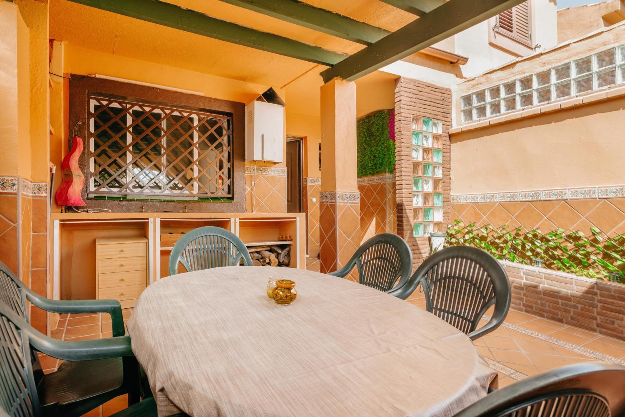 Chalet En Algeciras Con Piscina, Paddle A 4 Minutos De Playa De Getares Bagian luar foto