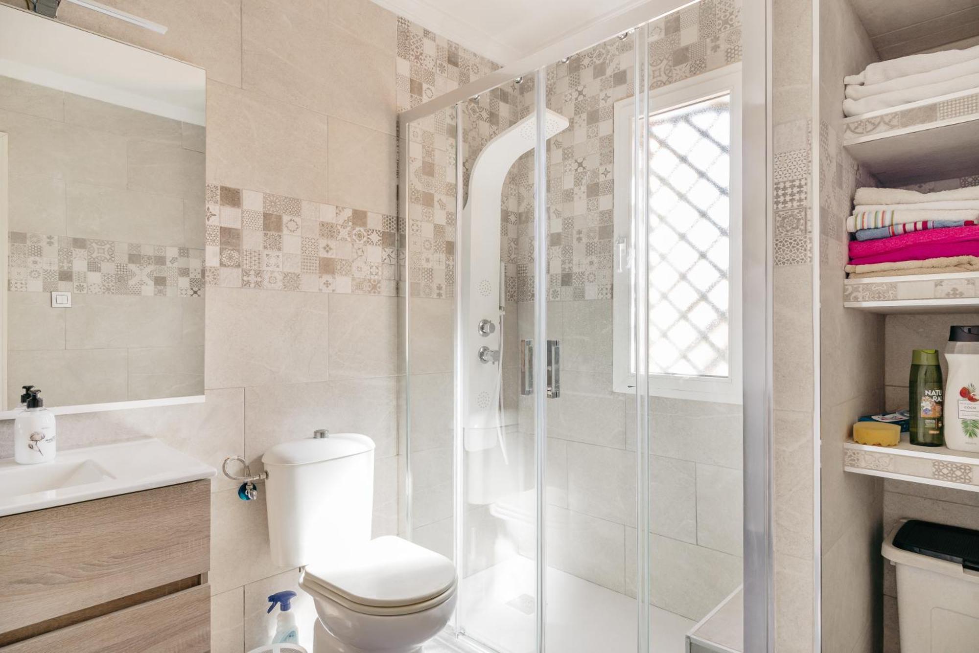 Chalet En Algeciras Con Piscina, Paddle A 4 Minutos De Playa De Getares Bagian luar foto