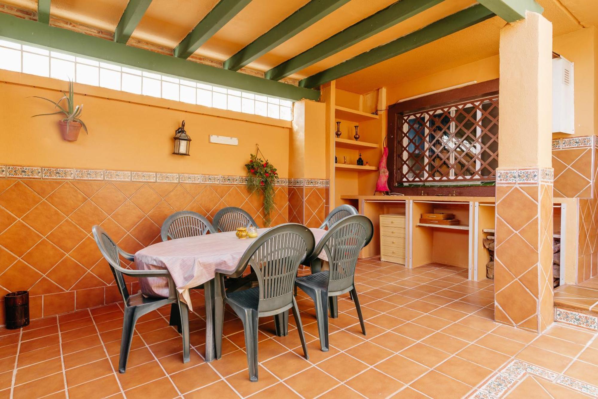 Chalet En Algeciras Con Piscina, Paddle A 4 Minutos De Playa De Getares Bagian luar foto